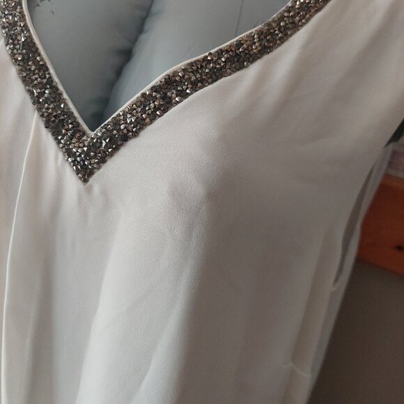 Penningtons Plus Size Womens Cream Tank Top with Embelishment V Neck Trim - Picture 3 of 12